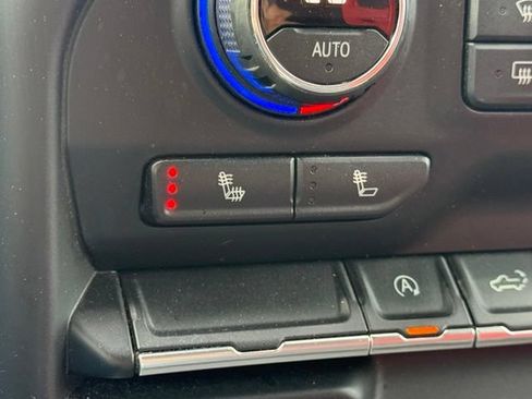 Used 2019 Chevrolet Silverado 1500 RST w/ All-Star Edition AWD/4WD image 27