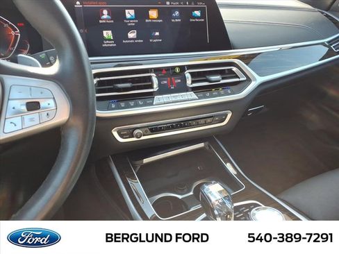 Used 2021 BMW X7 xDrive40i w/ Executive Package AWD/4WD image 32