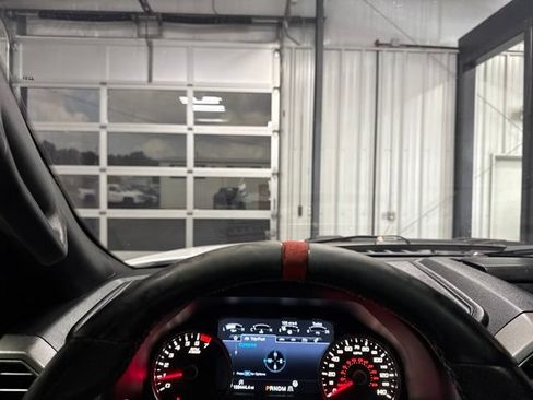 Used 2018 Ford F150 Raptor w/ Equipment Group 802A Luxury AWD/4WD image 10