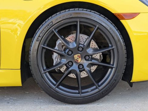 Used 2016 Porsche Cayman image 24