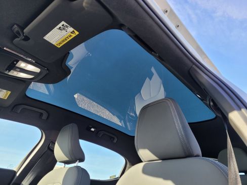 Used 2023 Polestar Polestar 2 w/ Pilot Pack image 11