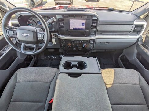 Used 2024 Ford F250 XLT image 14