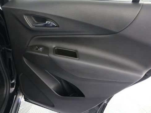 Used 2022 Chevrolet Equinox LT image 26