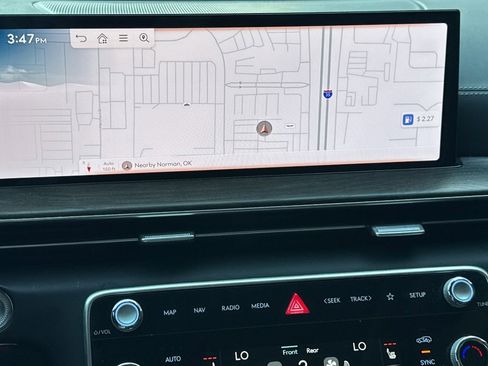 Used 2025 Genesis GV80 3.5T Advanced image 8