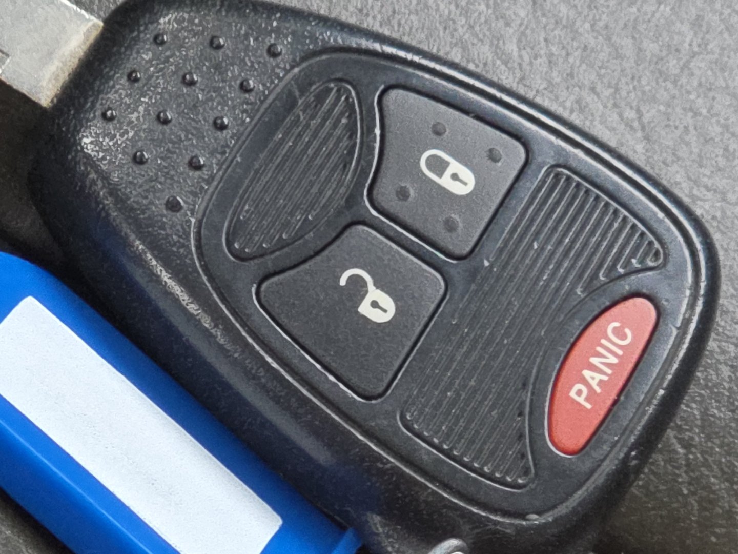 Used 2016 Jeep Wrangler Unlimited Sahara w/ Connectivity Group AWD/4WD image 33
