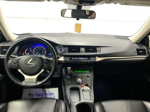Used 2014 Lexus CT 200h FWD image 14