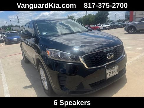 Used 2019 Kia Sorento L FWD image 2