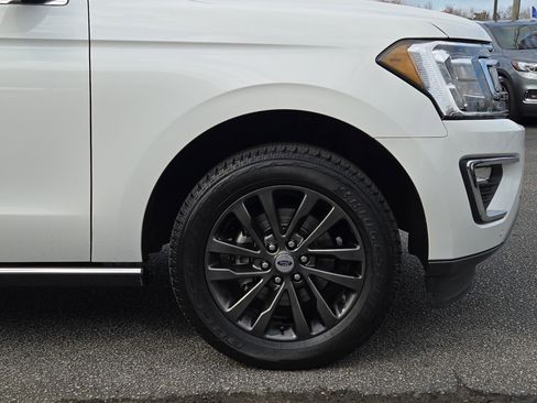 Used 2020 Ford Expedition Max Limited w/ Equipment Group 301A image 11