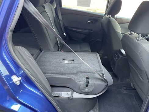 Used 2021 Nissan Rogue SV image 50