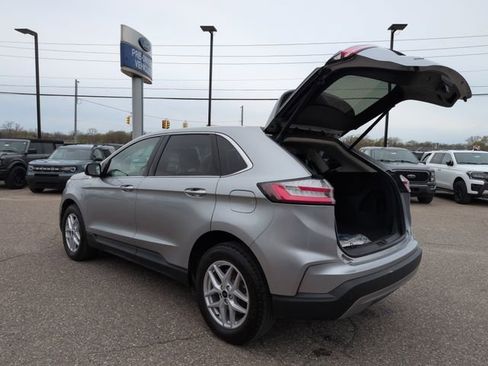 Certified 2023 Ford Edge SEL w/ Convenience Package AWD/4WD image 17