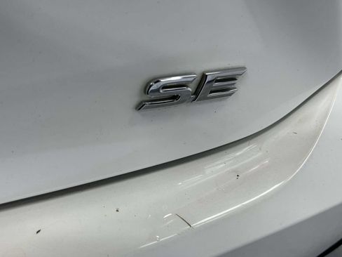 Certified 2025 Toyota Camry SE FWD image 11