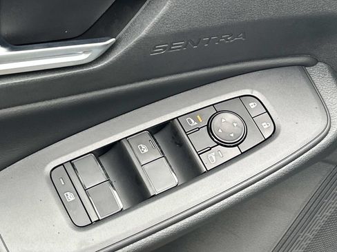 New 2026 Nissan Sentra SV w/ SV Convenience Package FWD image 15