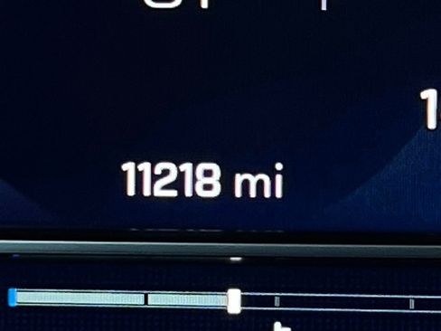 Used 2024 Chevrolet Silverado 1500 RST image 18