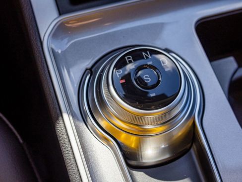 New 2024 Ford Edge SEL w/ Convenience Package image 19