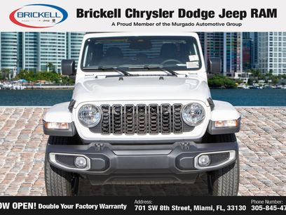 New 2026 Jeep Gladiator Sport