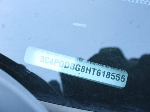 Used 2017 Dodge Journey SXT w/ Comfort/Convenience Group image 33