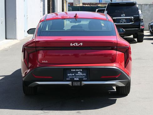 Used 2025 Kia K4 FWD image 5