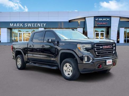 Used 2020 GMC Sierra 1500 AT4 w/ AT4 Premium Package AWD/4WD image 3