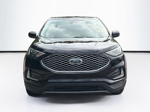 Used 2024 Ford Edge SEL w/ Convenience Package AWD/4WD image 2