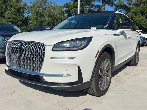 Used 2023 Lincoln Corsair FWD w/ Equipment Group 101A image 8