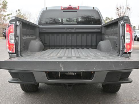 Used 2022 GMC Canyon AT4 w/ Trailering Package image 34