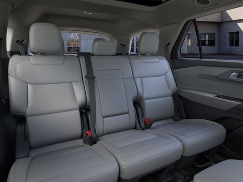 New 2026 Ford Explorer Active w/ Active Comfort Package AWD/4WD image 11