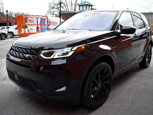 Used 2021 Land Rover Discovery Sport SE image 8
