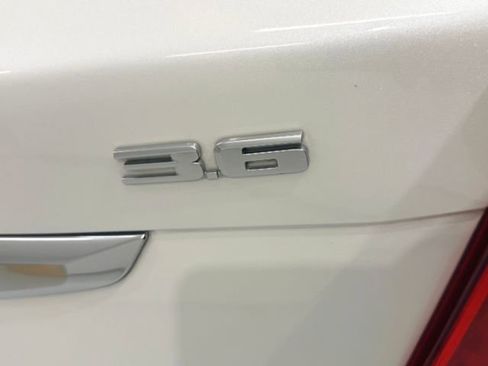 Used 2018 Cadillac XT5 Luxury AWD/4WD image 12