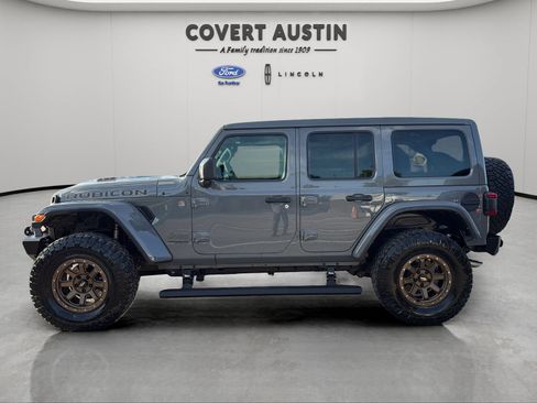 Used 2022 Jeep Wrangler Unlimited Rubicon w/ Trailer Tow Package AWD/4WD image 2