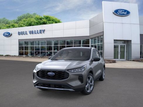 New 2026 Ford Escape ST-Line w/ Cold Weather Package AWD/4WD image 4