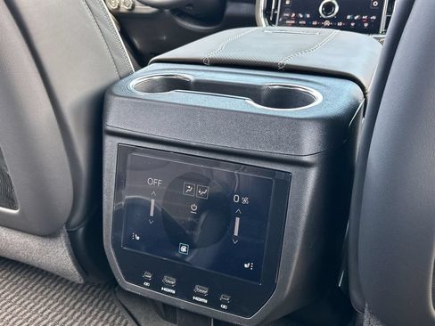 New 2026 GMC Yukon XL Denali Ultimate AWD/4WD image 22