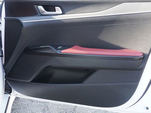 Used 2023 Kia K5 GT-Line image 21