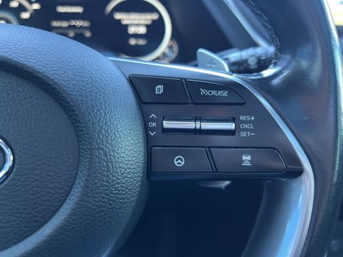 Used 2021 Hyundai Sonata Limited w/ Preferred Accessory Package image 28