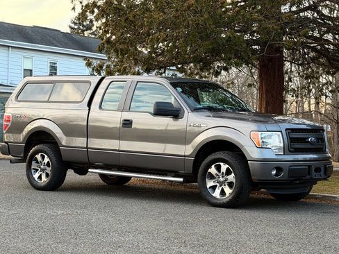 Used 2014 Ford F150 STX w/ Equipment Group 201A Mid AWD/4WD image 6