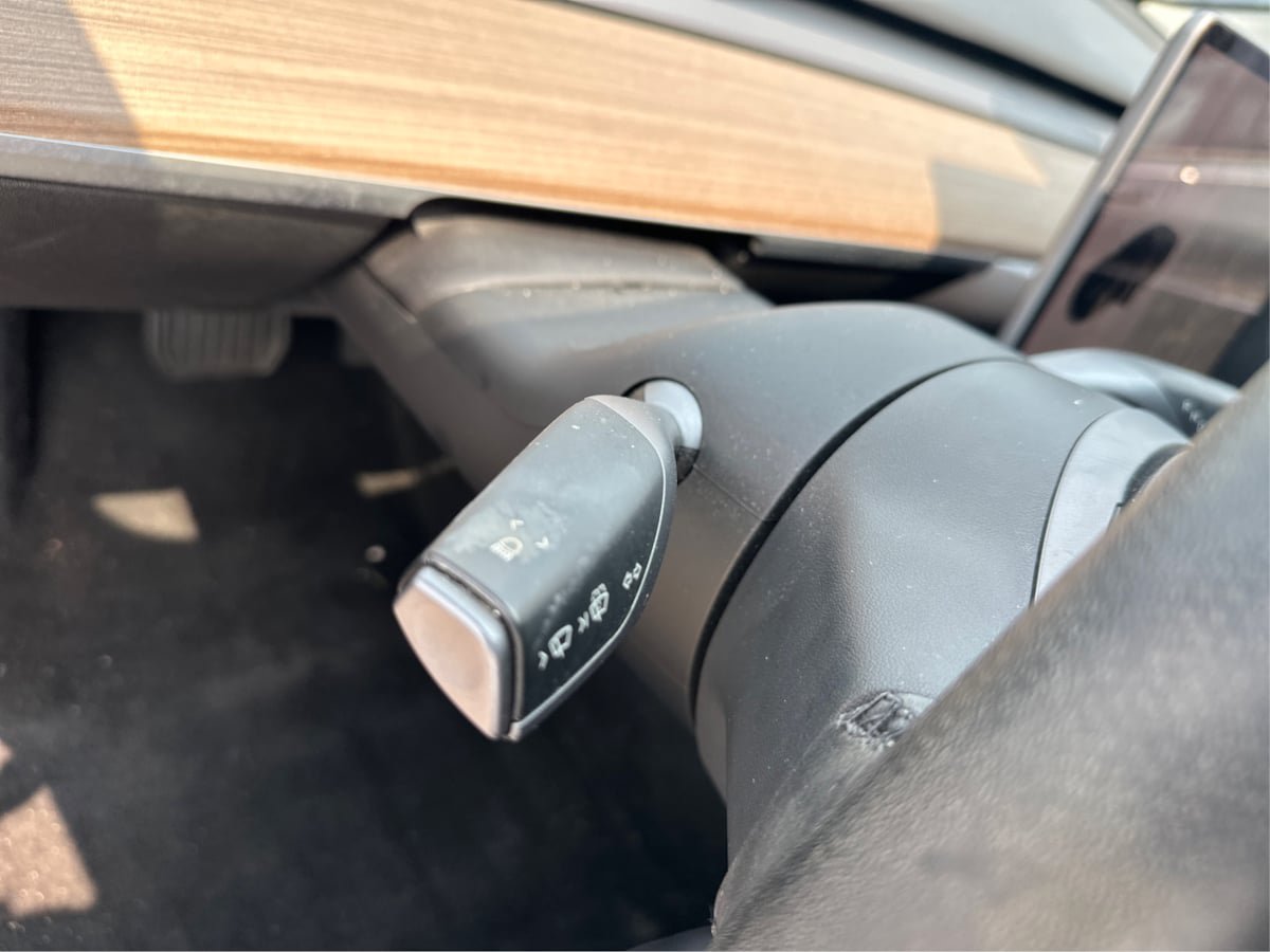 Used 2022 Tesla Model 3 Long Range AWD/4WD image 16