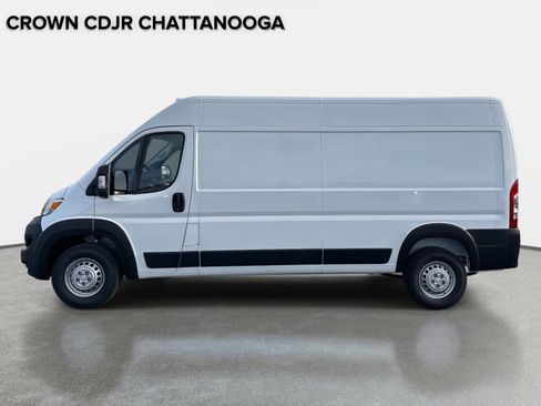 New 2026 RAM ProMaster 2500 w/ Convenience Group FWD image 7