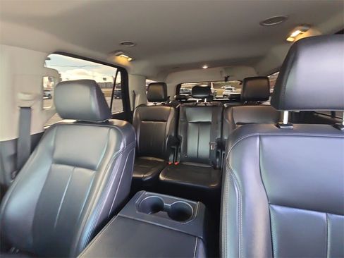Used 2024 Ford Expedition XLT image 13