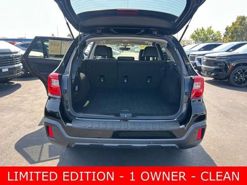 Used 2018 Subaru Outback 2.5i Limited image 16