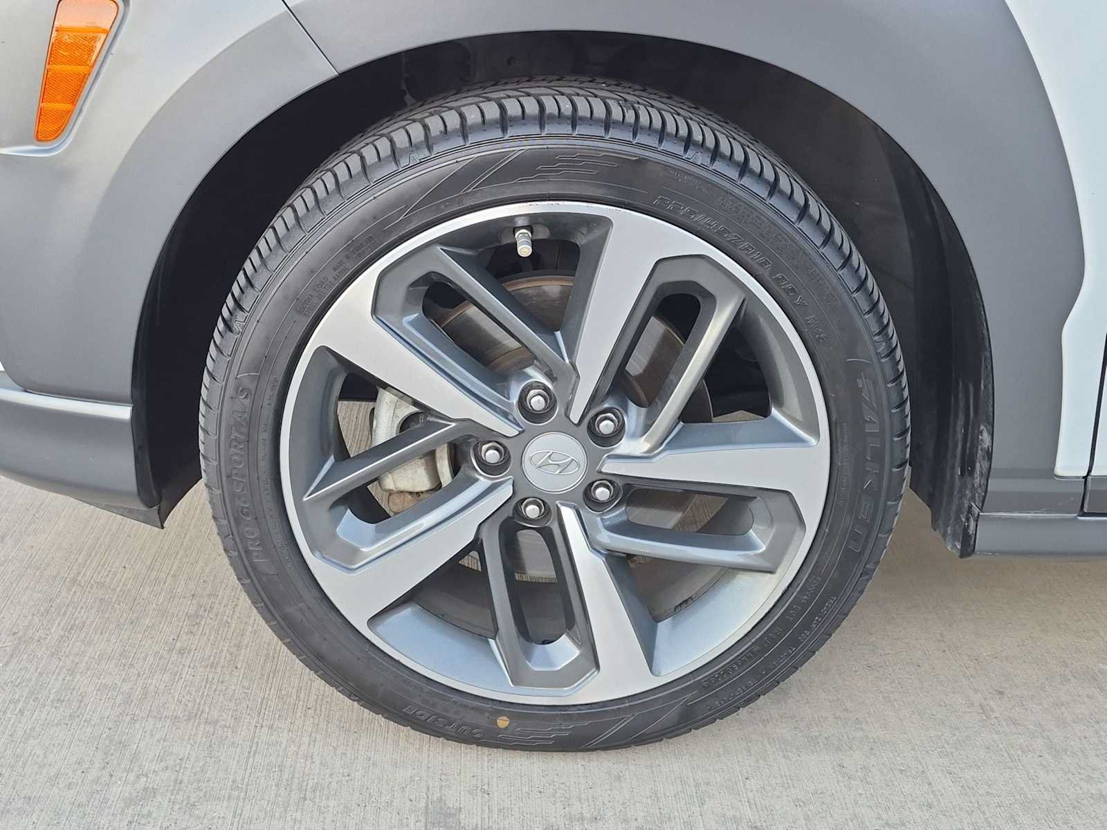 Used 2021 Hyundai Kona Limited FWD image 21