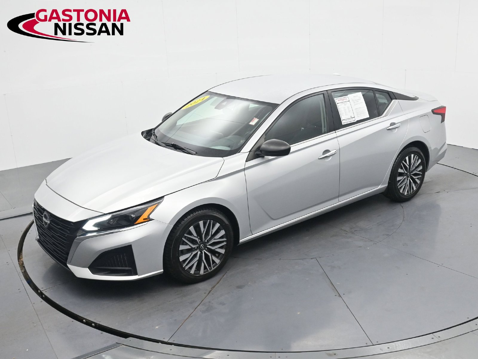 Used 2024 Nissan Altima 2.5 SV FWD image 22
