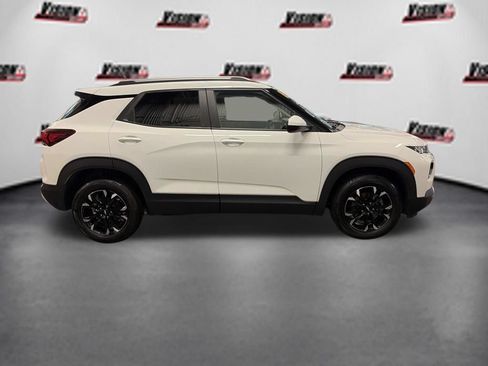 Used 2023 Chevrolet TrailBlazer LT w/ Convenience Package AWD/4WD image 4