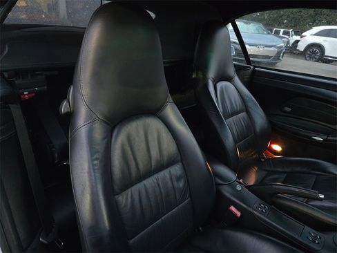 Used 2002 Porsche 911 Carrera image 15