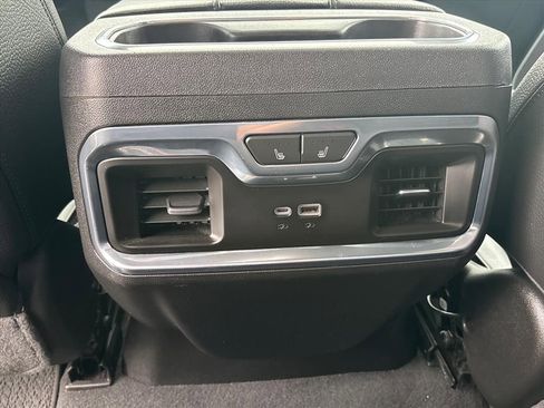 Used 2022 GMC Sierra 1500 Denali AWD/4WD image 21
