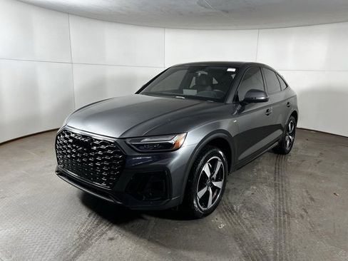 Used 2023 Audi Q5 2.0T Premium Plus w/ Premium Plus Package image 3