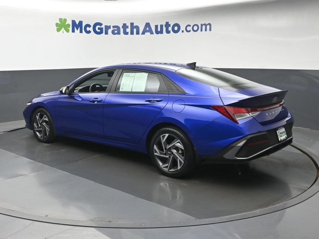 Used 2025 Hyundai Elantra Sport FWD image 23