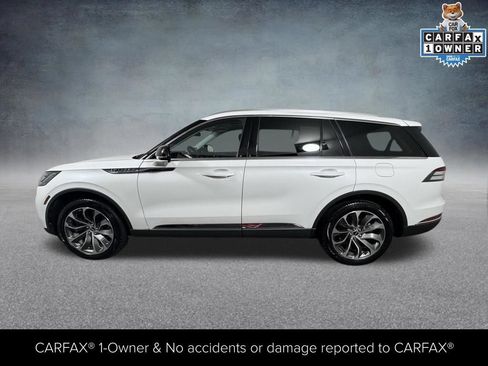 Certified 2025 Lincoln Aviator Reserve w/ Illumination Package AWD/4WD image 4