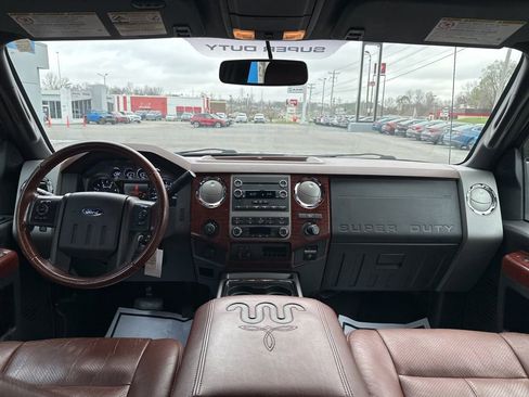 Used 2012 Ford F250 King Ranch w/ King Ranch w/Chrome Pkg image 2