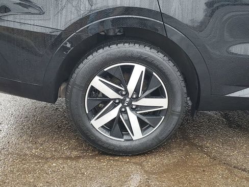 Used 2021 Kia Sorento S image 5