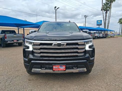 New 2026 Chevrolet Silverado 1500 High Country AWD/4WD image 2
