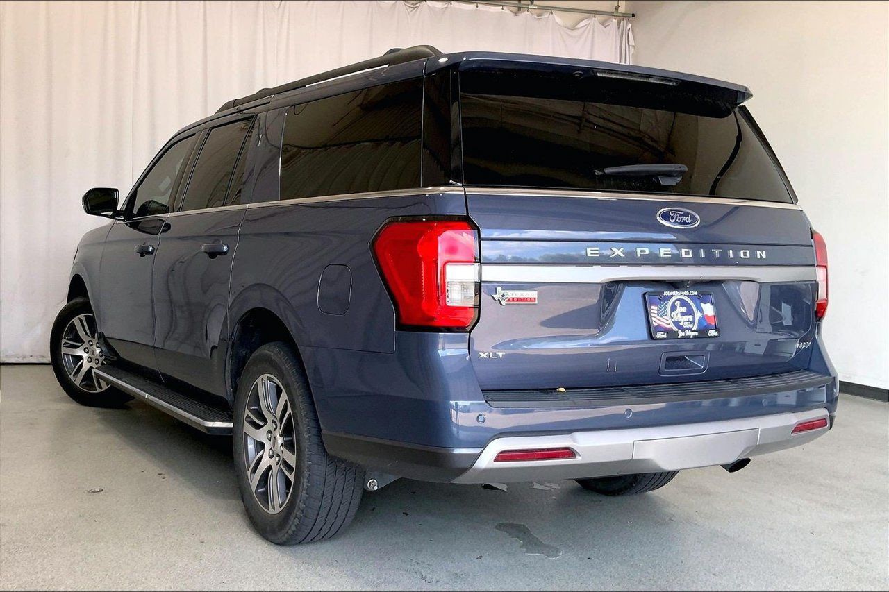 Used 2023 Ford Expedition Max XLT RWD image 5